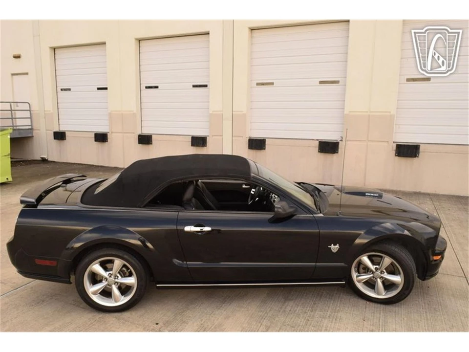 2009 Ford S197 Mustang - Image 25 of 31