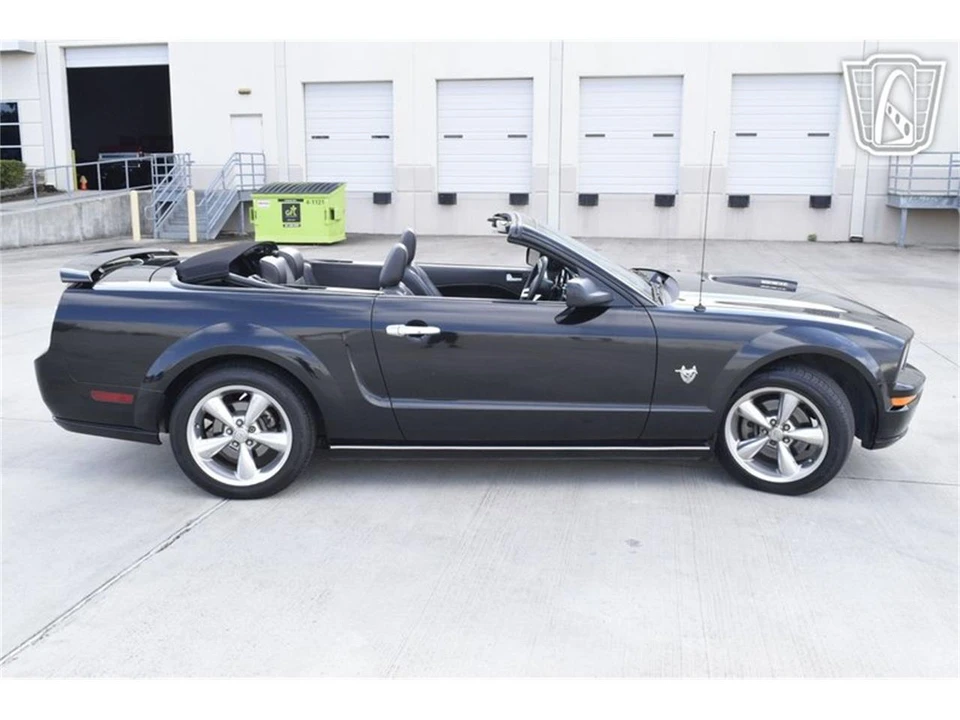 2009 Ford S197 Mustang - Image 5 of 31