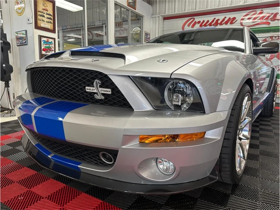 2009 Ford S197 Mustang - Image 8 of 31