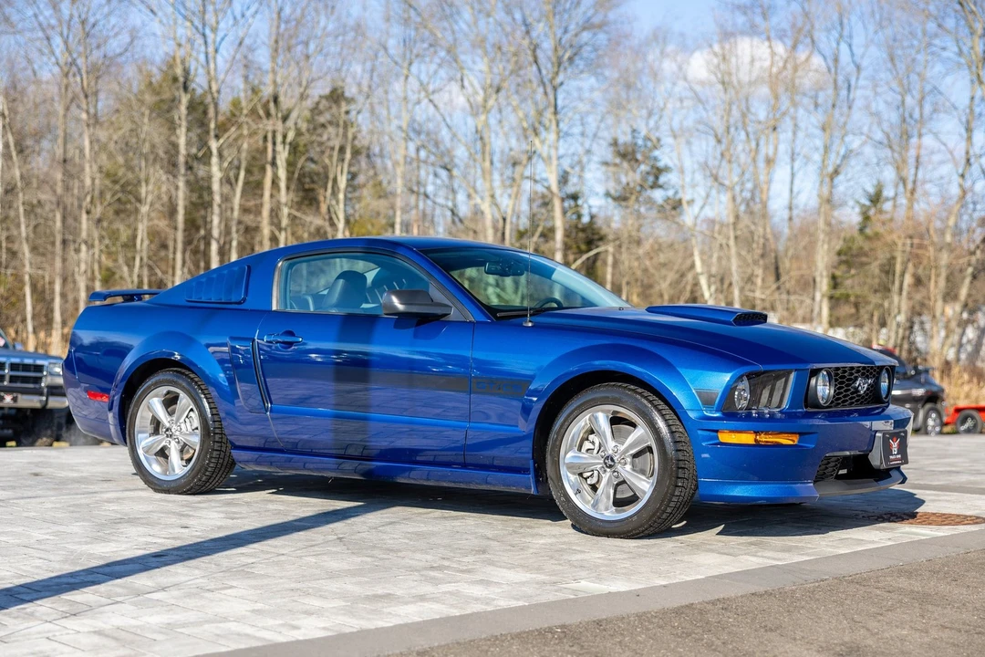 2009 Ford S197 Mustang - Image 3 of 21