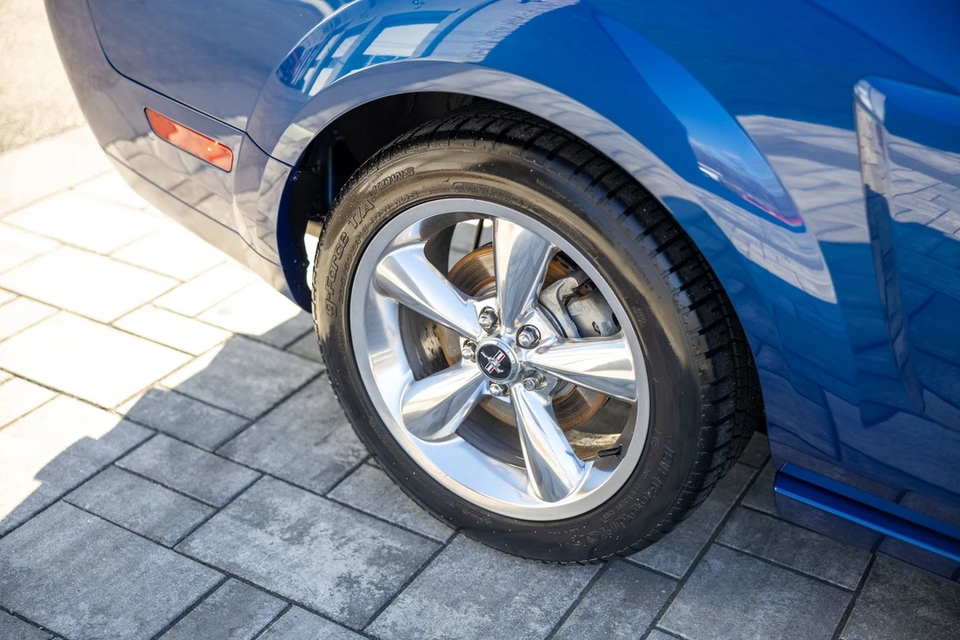 2009 Ford S197 Mustang - Image 16 of 21