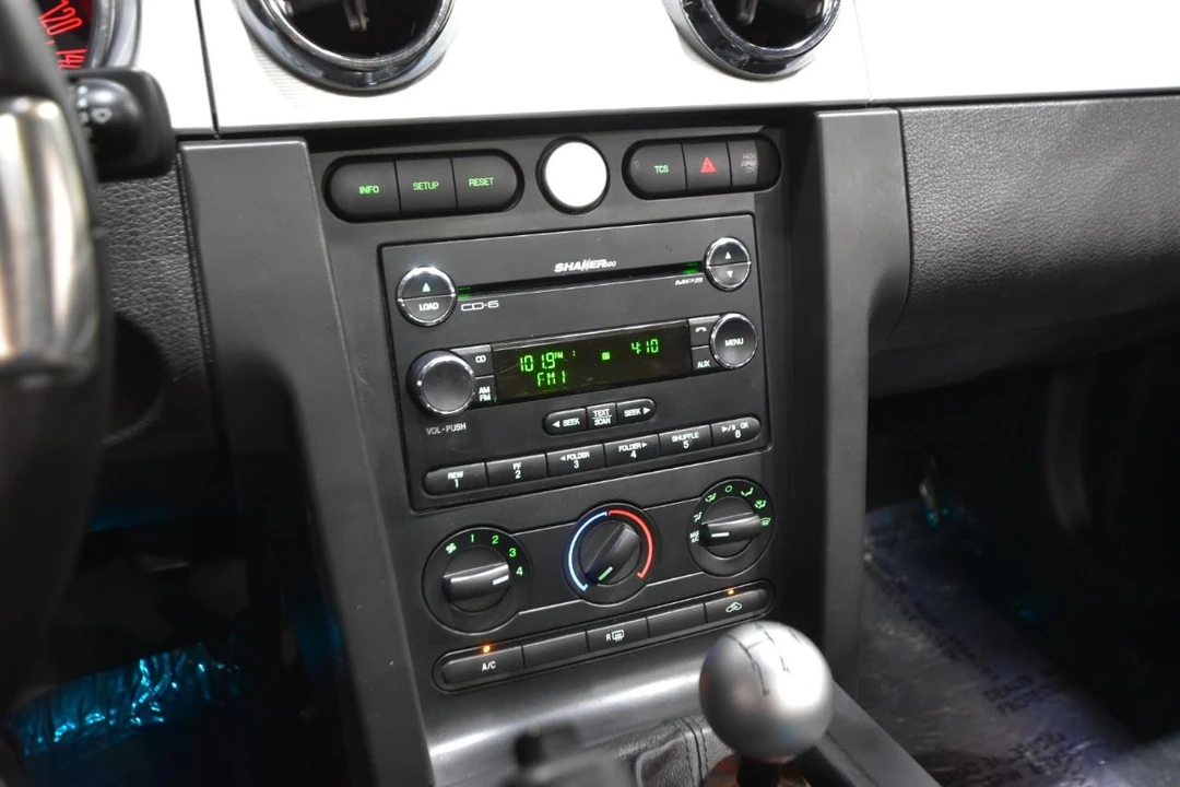2009 Ford S197 Mustang GT - Image 19 of 31