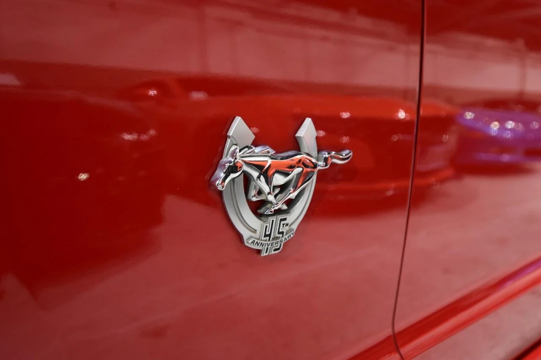 2009 Ford S197 Mustang GT - Image 5 of 31