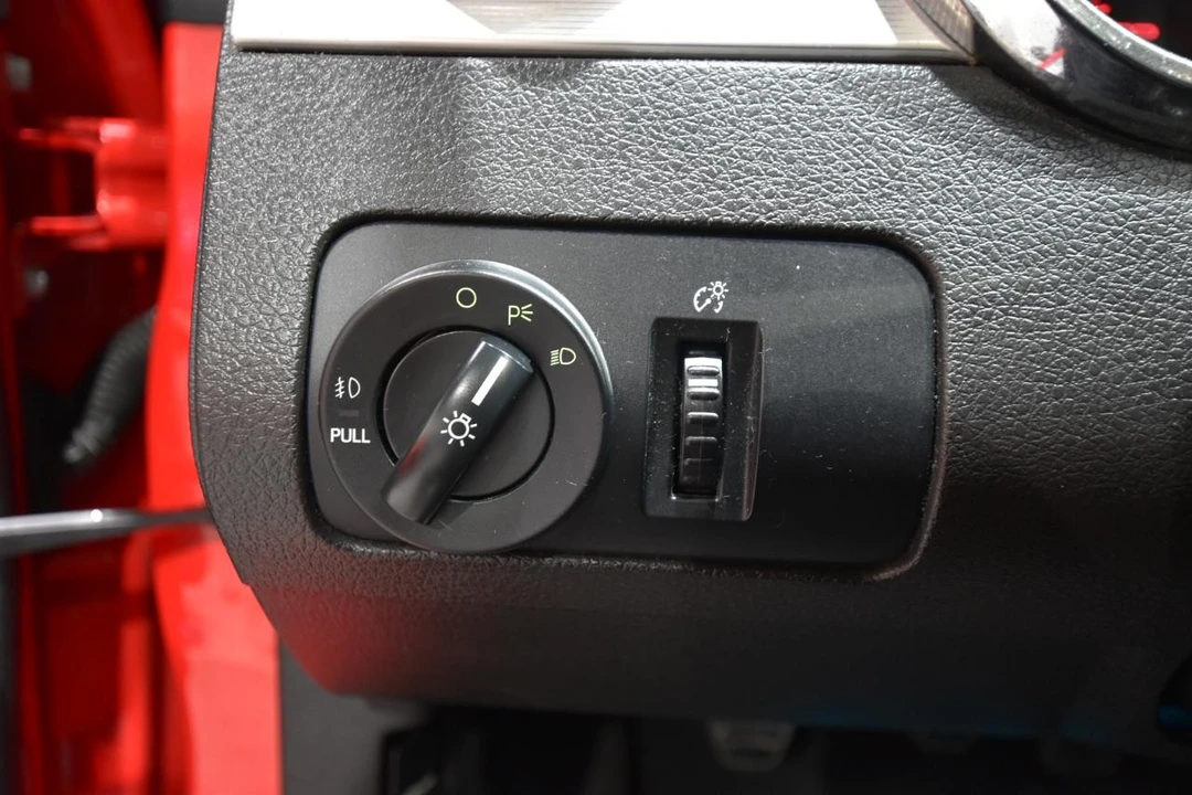 2009 Ford S197 Mustang GT - Image 13 of 31