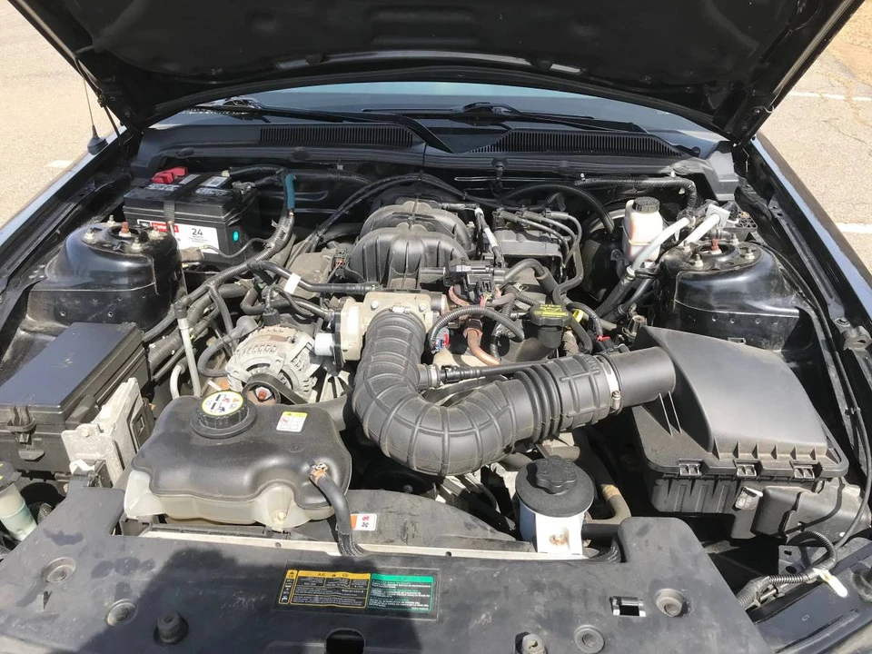 2009 Ford S197 Mustang - Image 8 of 9