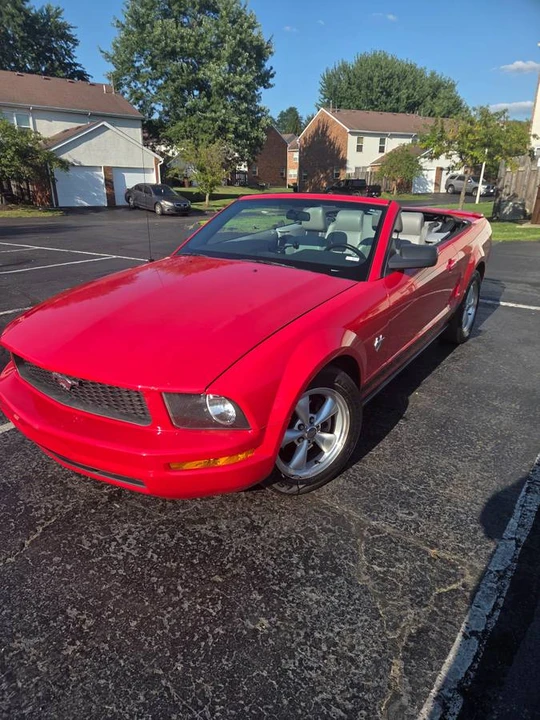 2009 Ford S197 Mustang Bullitt - Image 2 of 12