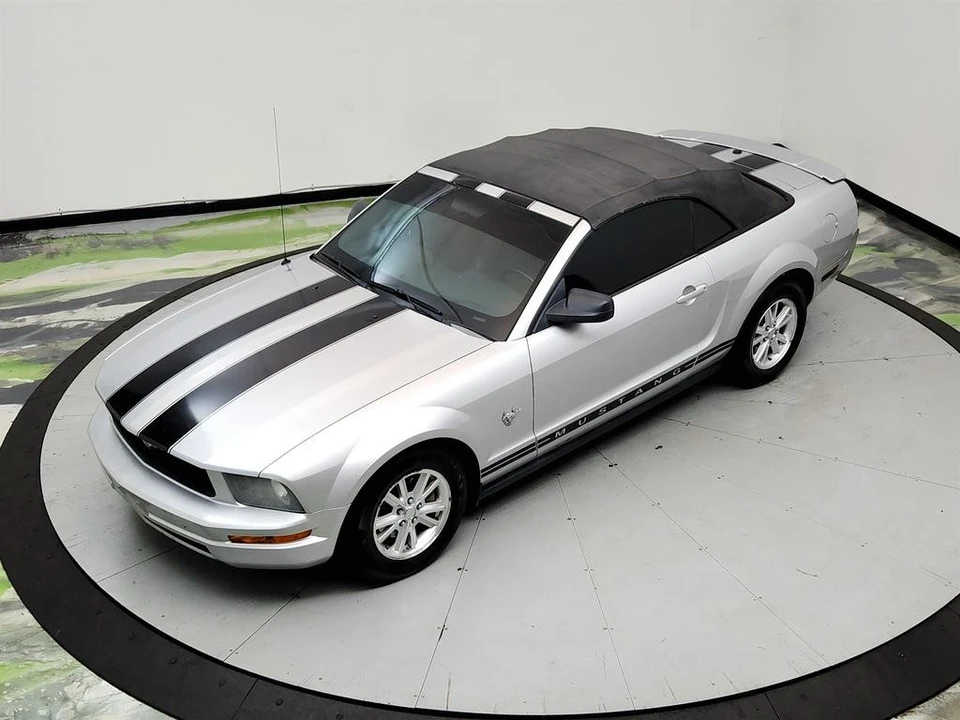 2009 Ford S197 Mustang - Image 25 of 31