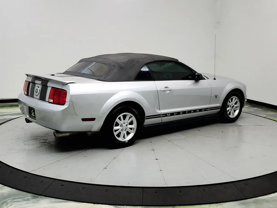 2009 Ford S197 Mustang - Image 5 of 31