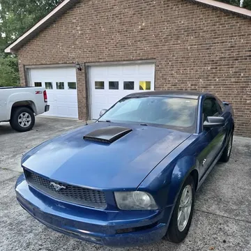 2009 Ford Mustang Base V6