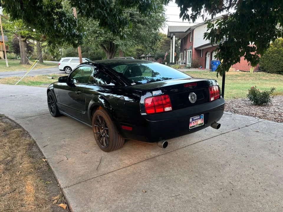2009 Ford S197 Mustang - Image 7 of 12