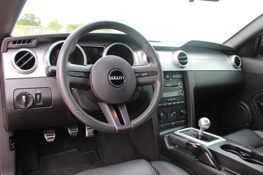 2009 Ford S197 Mustang - Image 13 of 21