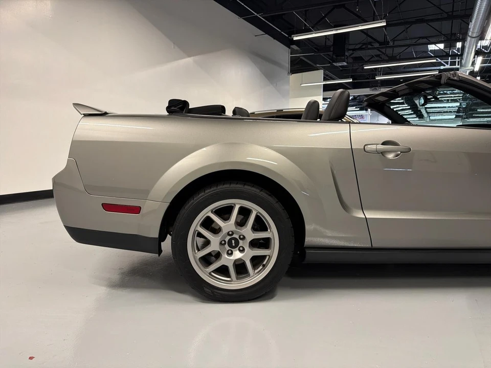 2009 Ford S197 Mustang - Image 8 of 27