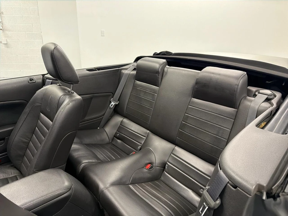 2009 Ford S197 Mustang - Image 17 of 27