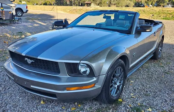 2009 Ford Mustang Convertible 2D