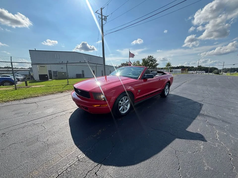 2009 Ford S197 Mustang - Image 2 of 20