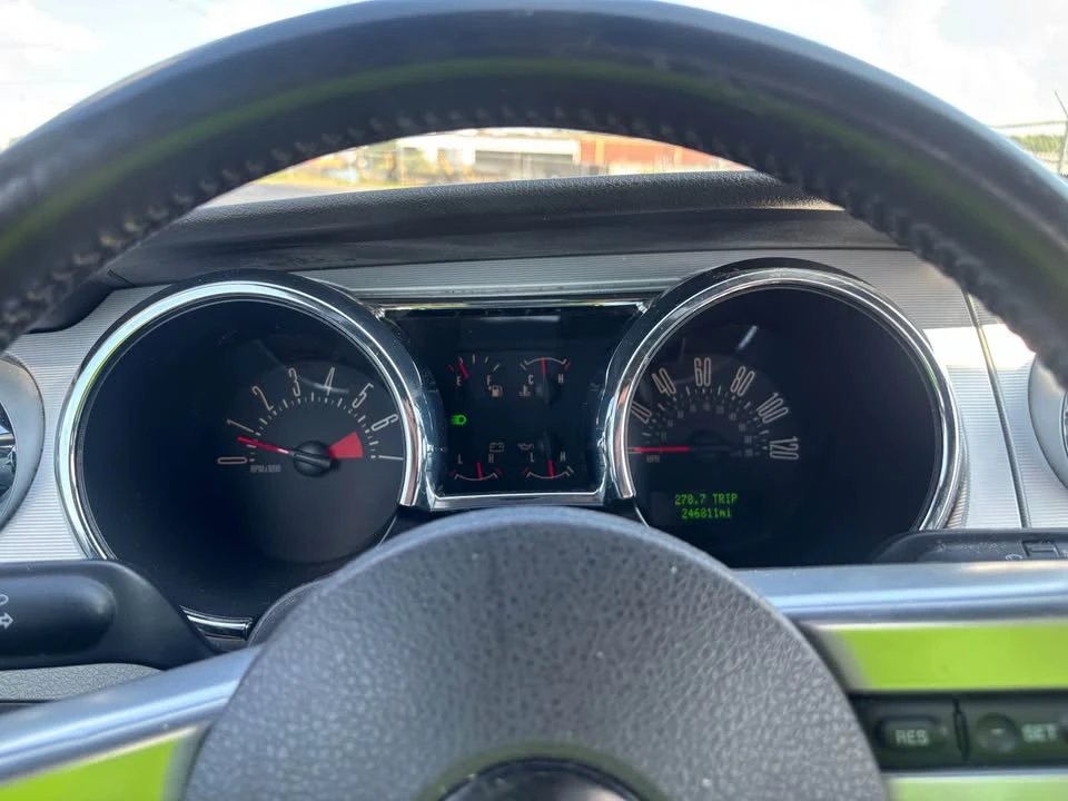 2009 Ford S197 Mustang - Image 16 of 20