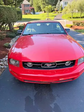 2009 Ford Mustang Convertible 2D