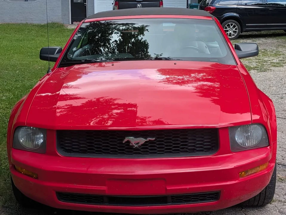2009 Ford S197 Mustang - Image 5 of 8