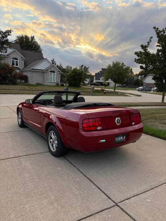 2009 Ford S197 Mustang - Image 3 of 10