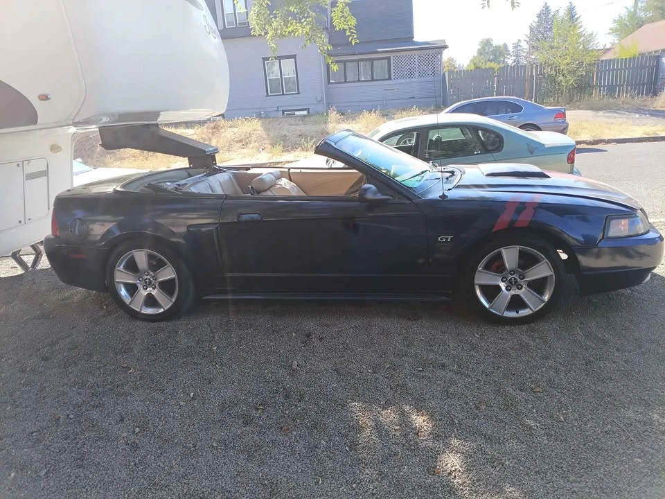 2009 Ford S197 Mustang - Image 3 of 3