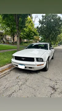 2009 Ford Mustang Convertible 2D