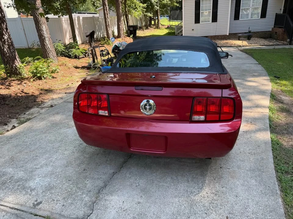 2009 Ford S197 Mustang - Image 5 of 12
