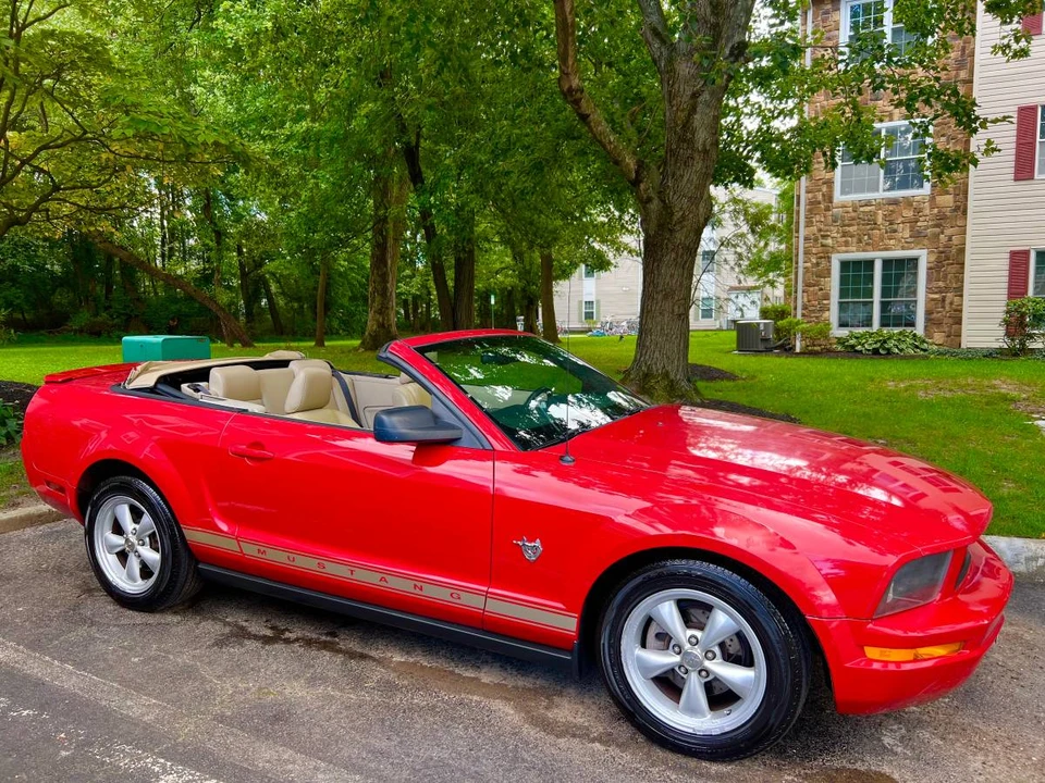 2009 Ford S197 Mustang - Image 3 of 13