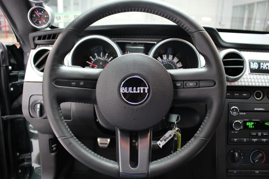 2009 Ford S197 Mustang - Image 3 of 8