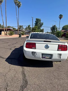 2009 Ford Mustang Coupe 2D