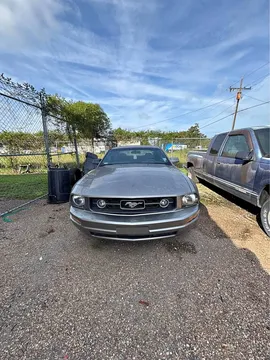2009 Ford Mustang Coupe 2D