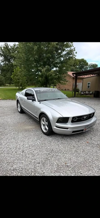 2009 Ford S197 Mustang - Image 2 of 14