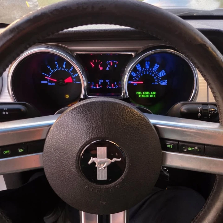 2009 Ford S197 Mustang - Image 9 of 13
