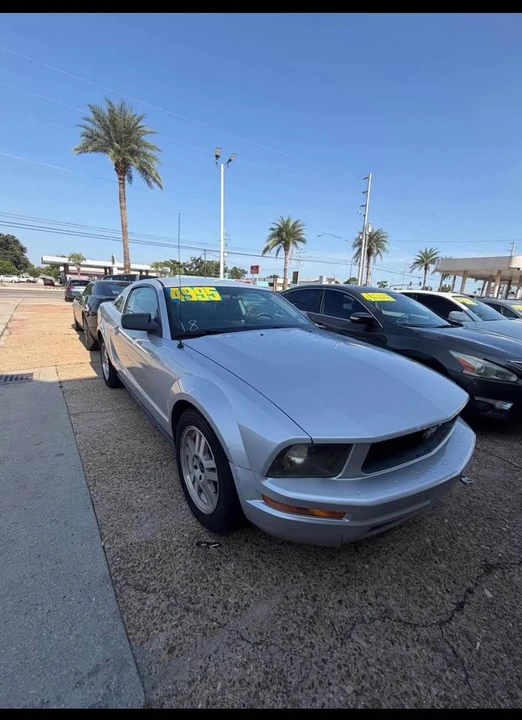 2009 Ford S197 Mustang - Image 2 of 5