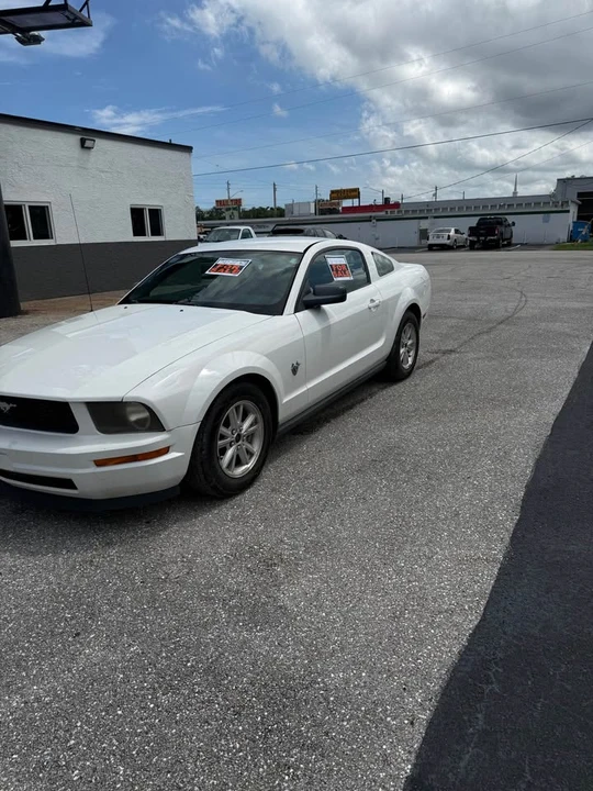 2009 Ford S197 Mustang - Image 7 of 9