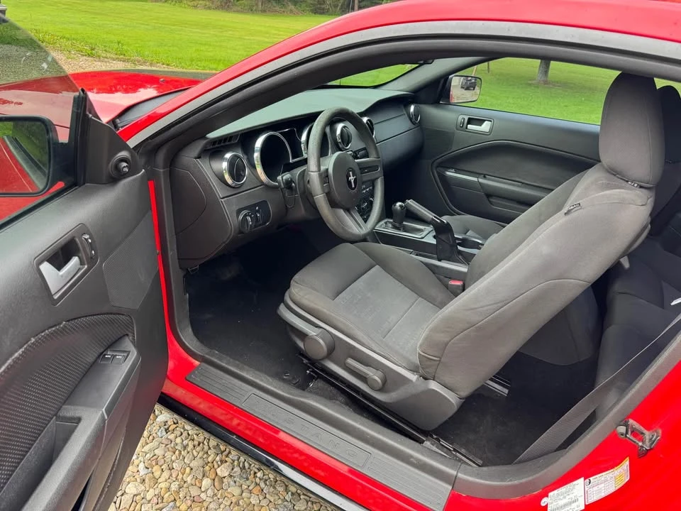 2009 Ford S197 Mustang - Image 6 of 15
