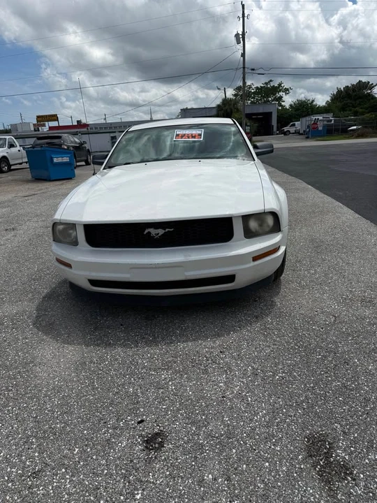 2009 Ford S197 Mustang - Image 8 of 9