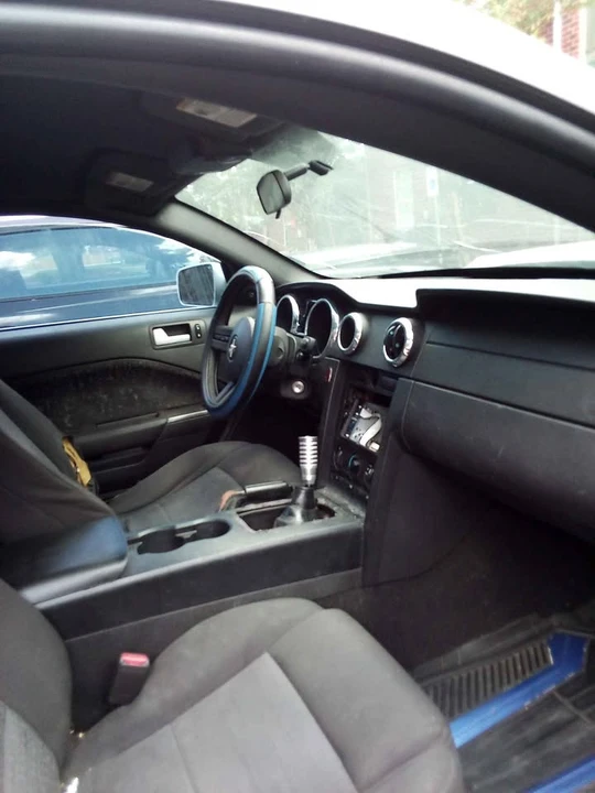2009 Ford S197 Mustang - Image 2 of 5