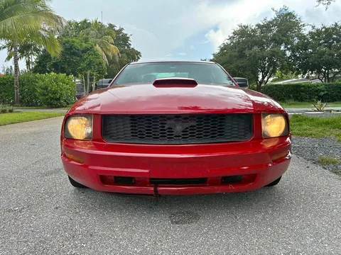 2009 Ford Mustang Coupe 2D