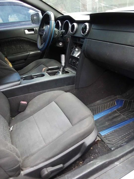 2009 Ford S197 Mustang - Image 3 of 5