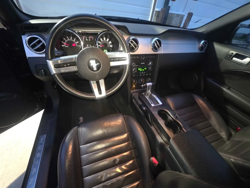 2009 Ford S197 Mustang - Image 16 of 19
