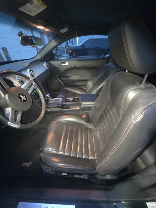 2009 Ford S197 Mustang - Image 15 of 19