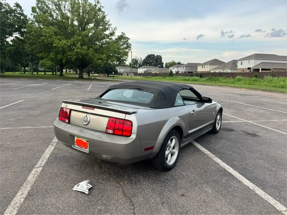 2009 Ford S197 Mustang - Image 7 of 11