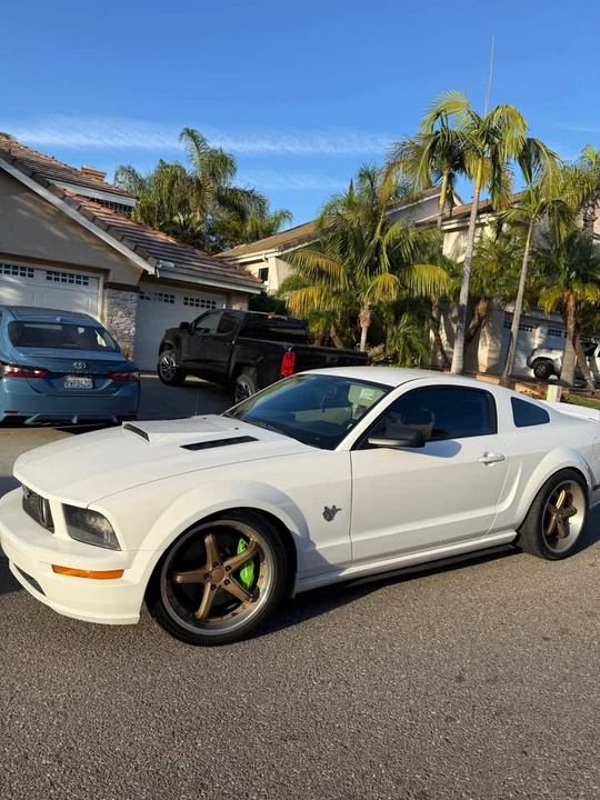 2009 Ford S197 Mustang - Image 5 of 6