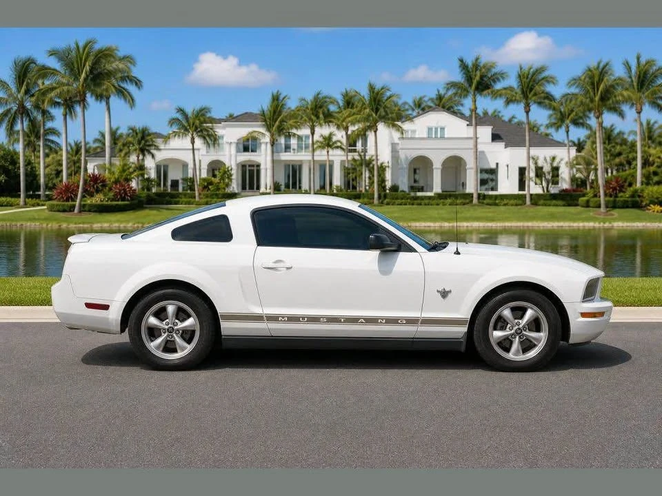 2009 Ford S197 Mustang - Image 7 of 12