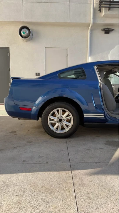2009 Ford S197 Mustang - Image 3 of 18