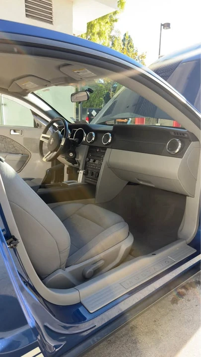 2009 Ford S197 Mustang - Image 14 of 18