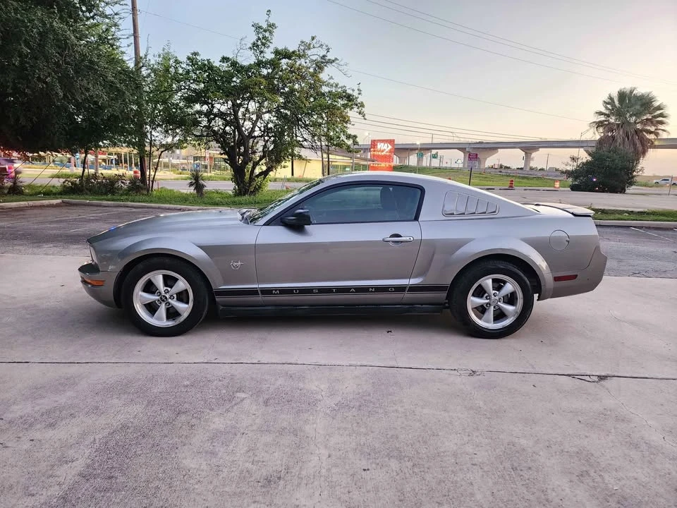 2009 Ford S197 Mustang - Image 3 of 17