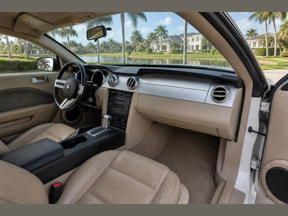 2009 Ford S197 Mustang - Image 9 of 10