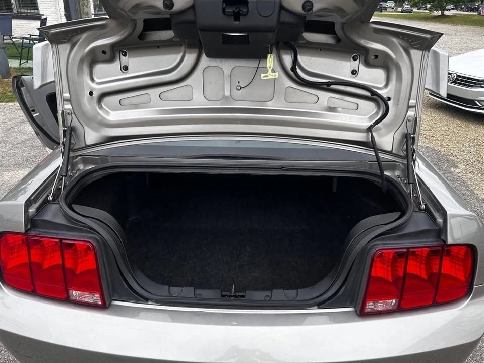 2009 Ford S197 Mustang GT - Image 12 of 20