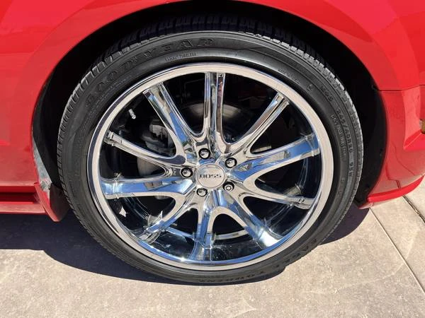 2009 Ford S197 Mustang - Image 7 of 18